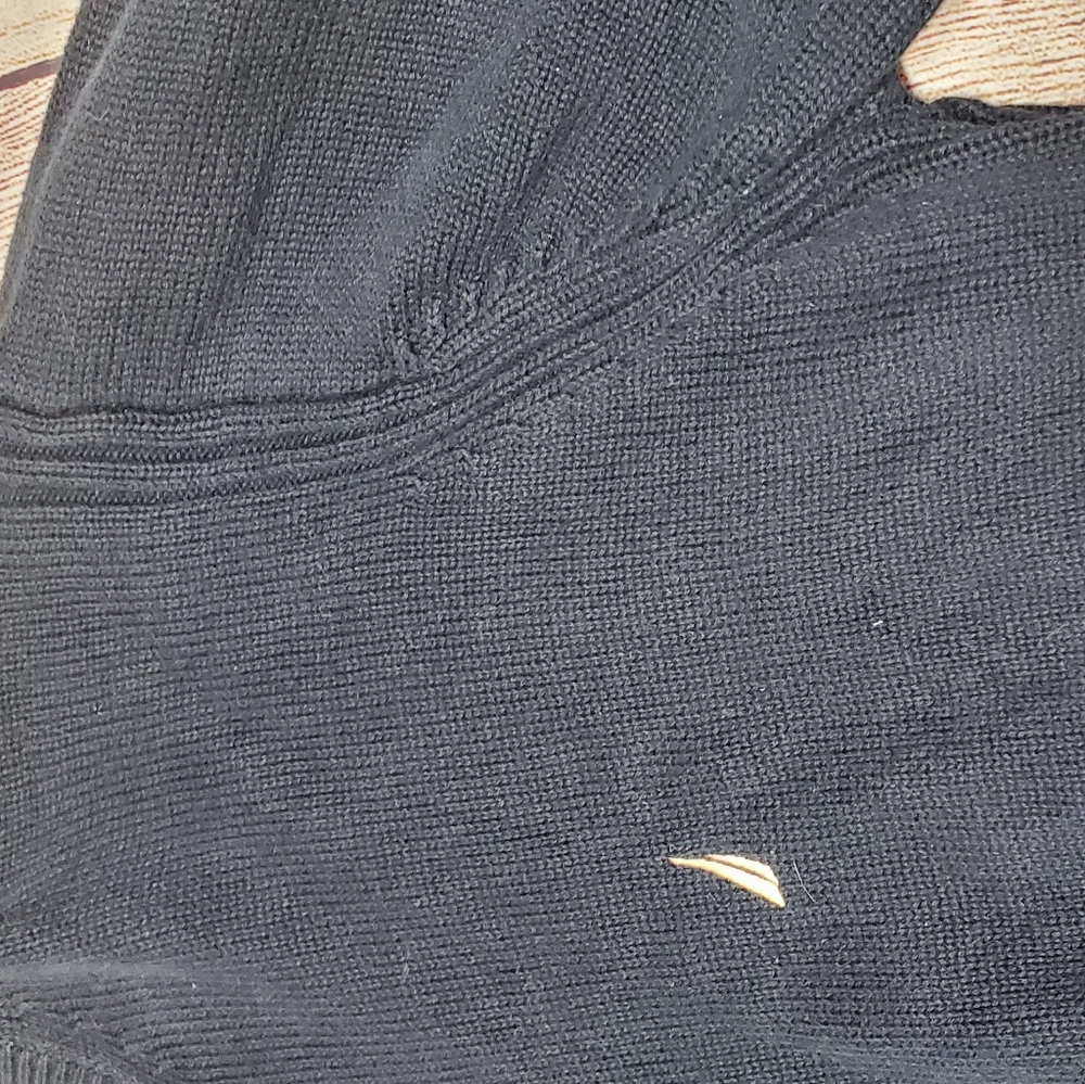 Sweater - Picture 6 of 7